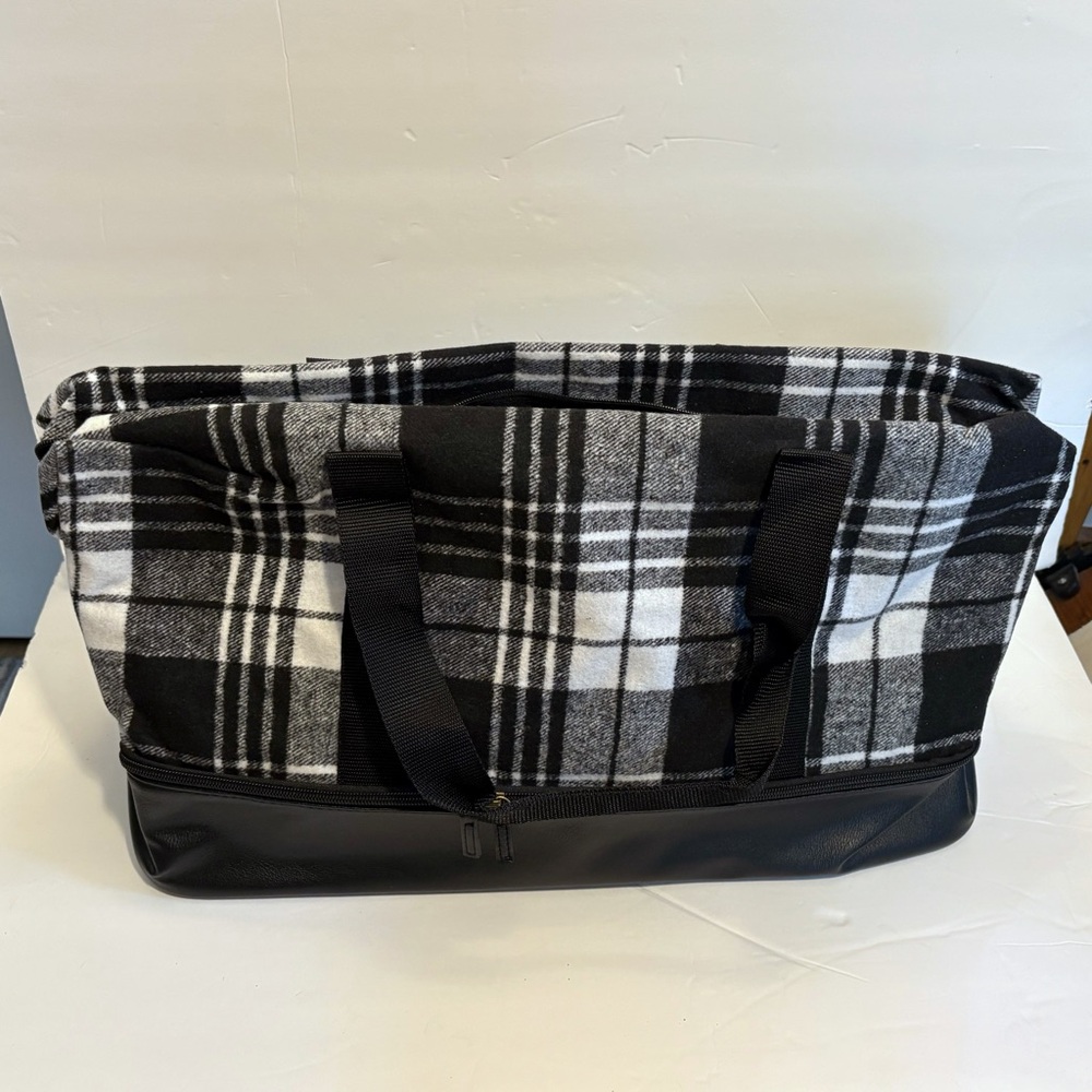 NWT Black and White Plaid Duffel Bag with Structured Design